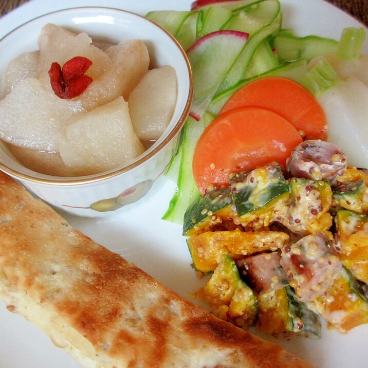 かぼちゃとウィンナーサラダとホット梨のワンプレート レシピ 作り方 By Mococo05 楽天レシピ